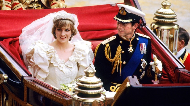 Plano medio de la Boda de Carlos de Inglaterra y Diana de Gales
