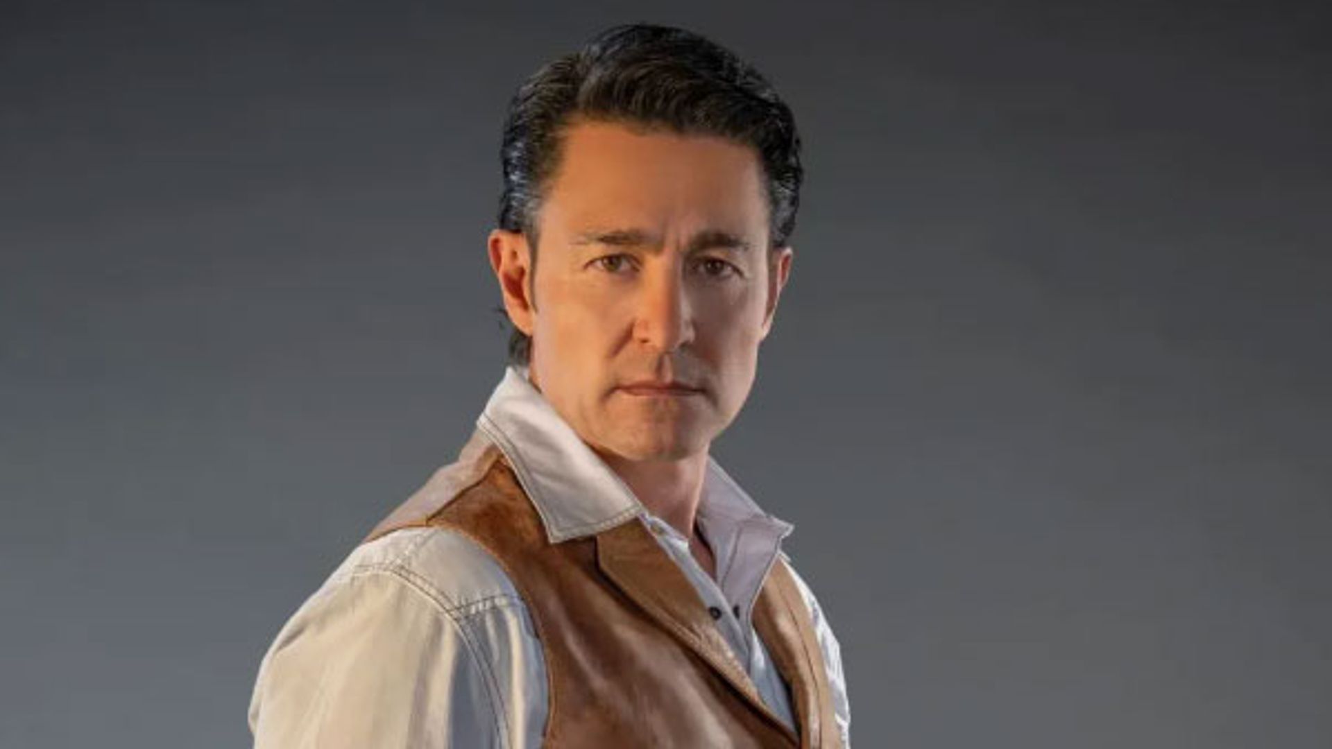 Fernando Colunga