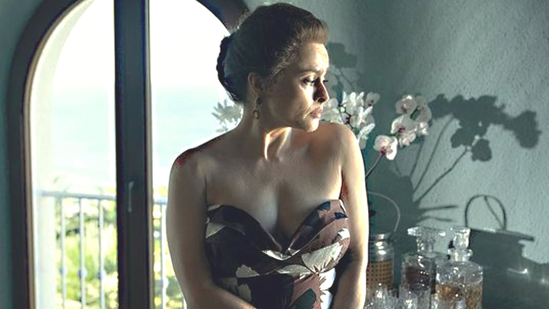 Helena Bonham Carter se posiciona al lado de la Familia Real en su visión de 'The Crown'