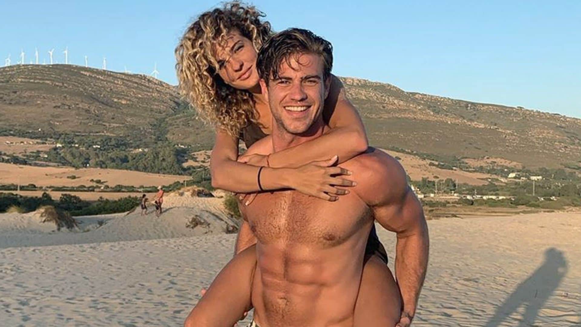 Descubrimos al actor que ha enamorado a Sheila, hermana de Mario Casas
