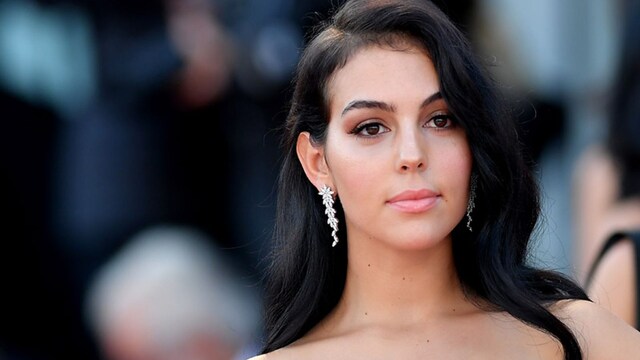 georgina rodriguez pendientes