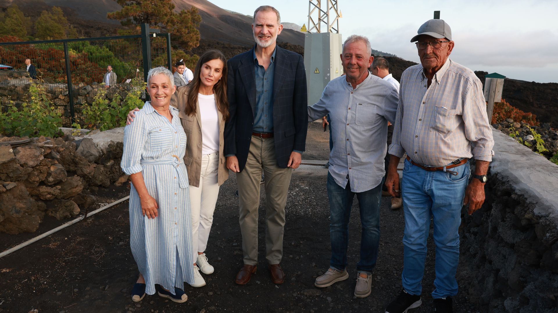 Así ha sido la visita de los Reyes a La Palma: el abrazo a una isla que aún cicatriza