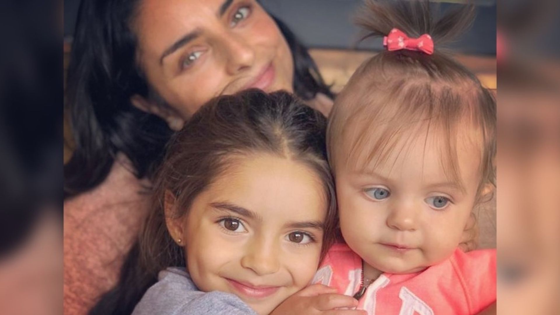 Aislinn Derbez revela quién fue la persona que la motivó a convertirse en mamá