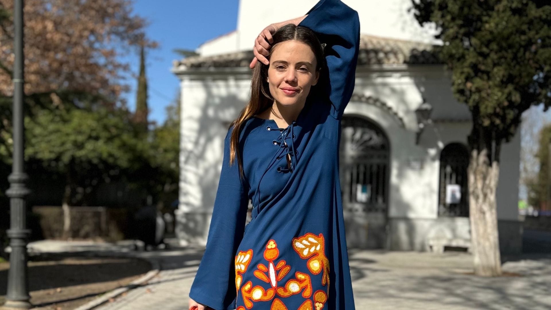 Isa Hernáez: "Cuando visto de invitada no me gusta sentirme disfrazada"