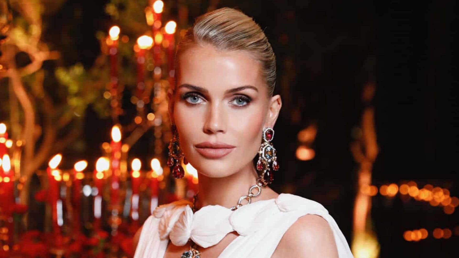Lady Kitty Spencer deslumbra con su look de diosa romana: vestidazo y alta joyería