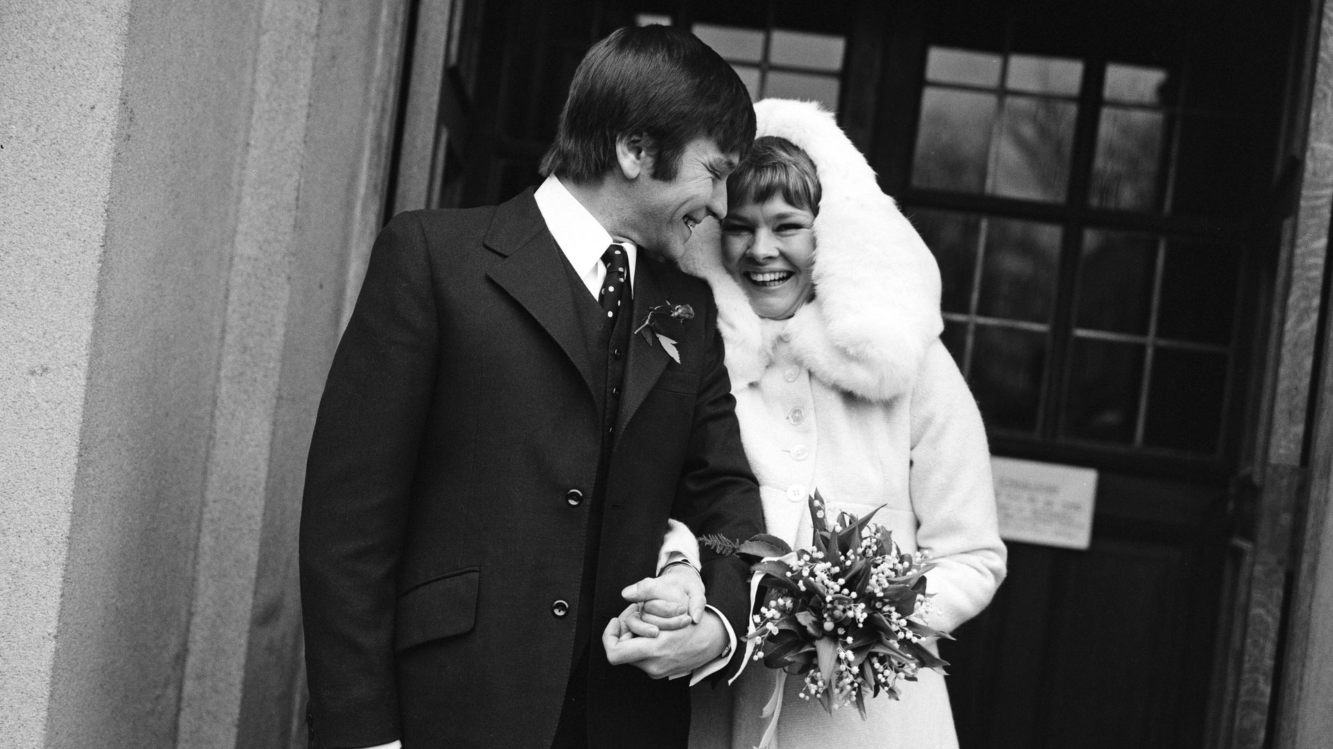 Boda de los actores Judi Dench y Michael Williams en 1971