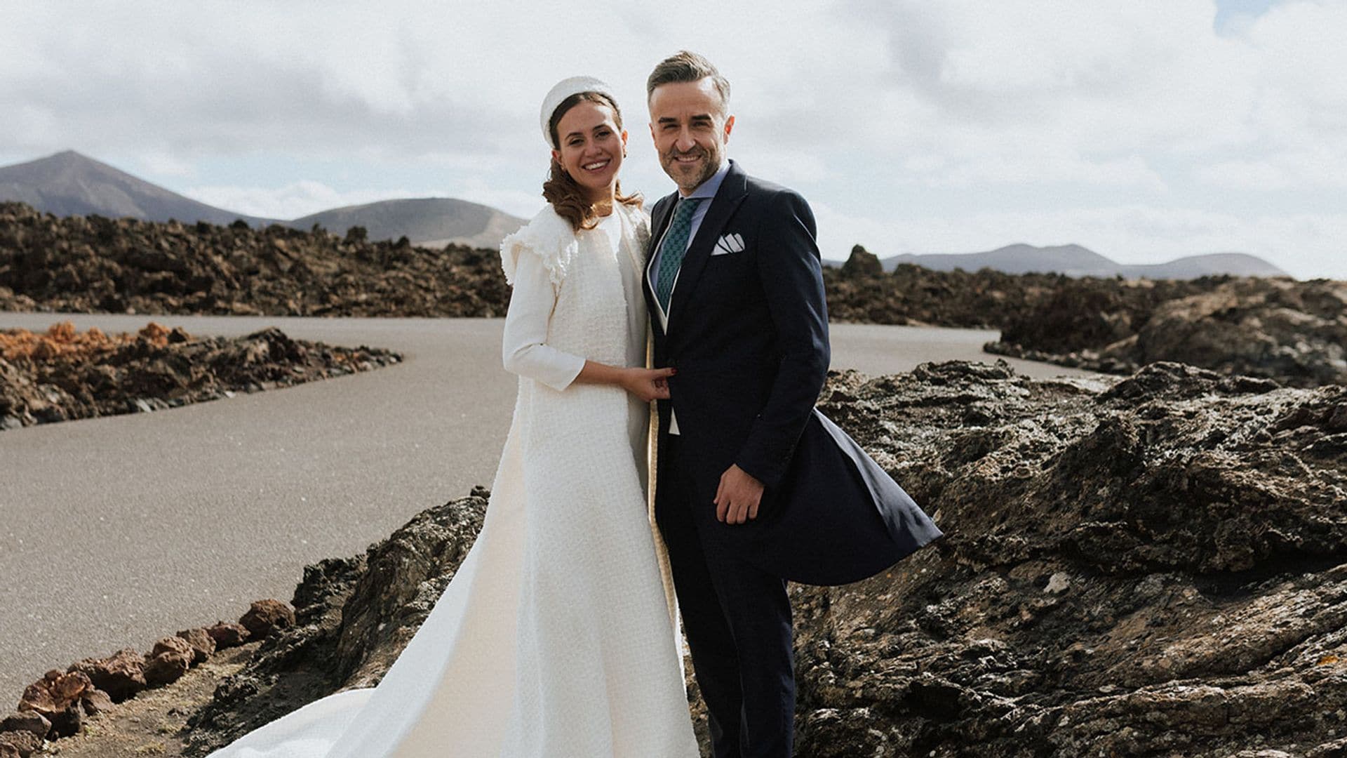 María, la novia del look 'cinco en uno' que se casó en su casa familiar de Lanzarote