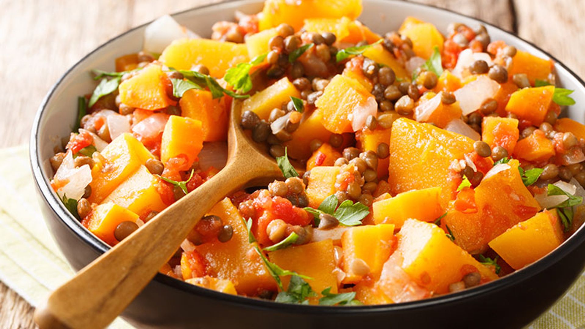 Estofado picante de verduras con lentejas
