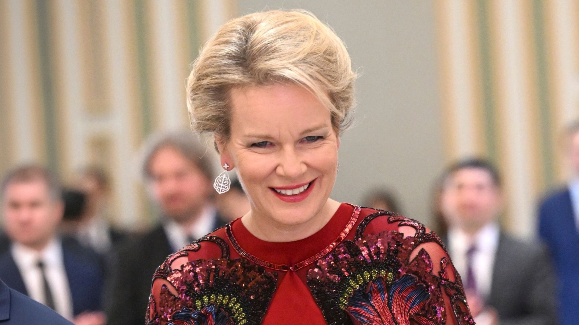 Matilde de Bélgica en la cena de Estado en Kazajistán, 2026