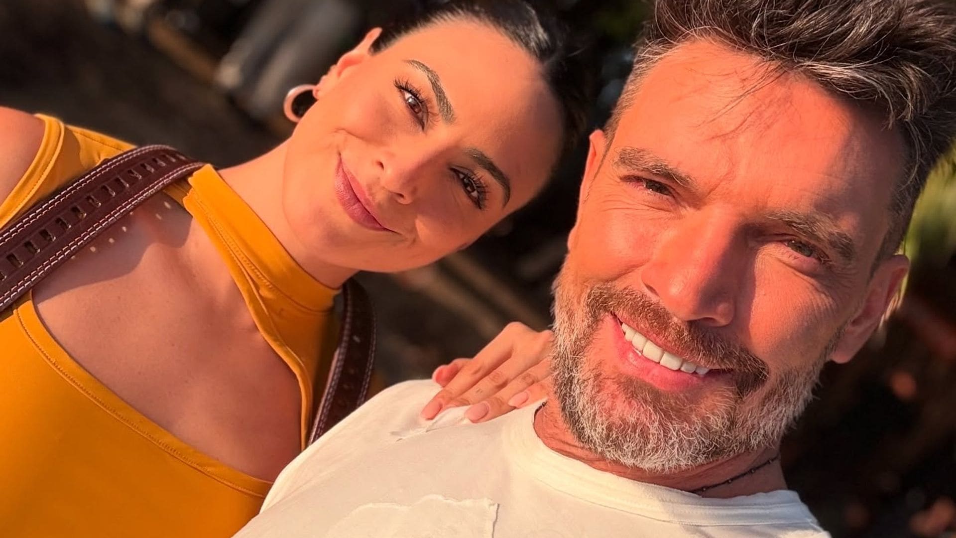 Julián Gil y su esposa, Valeria Marín