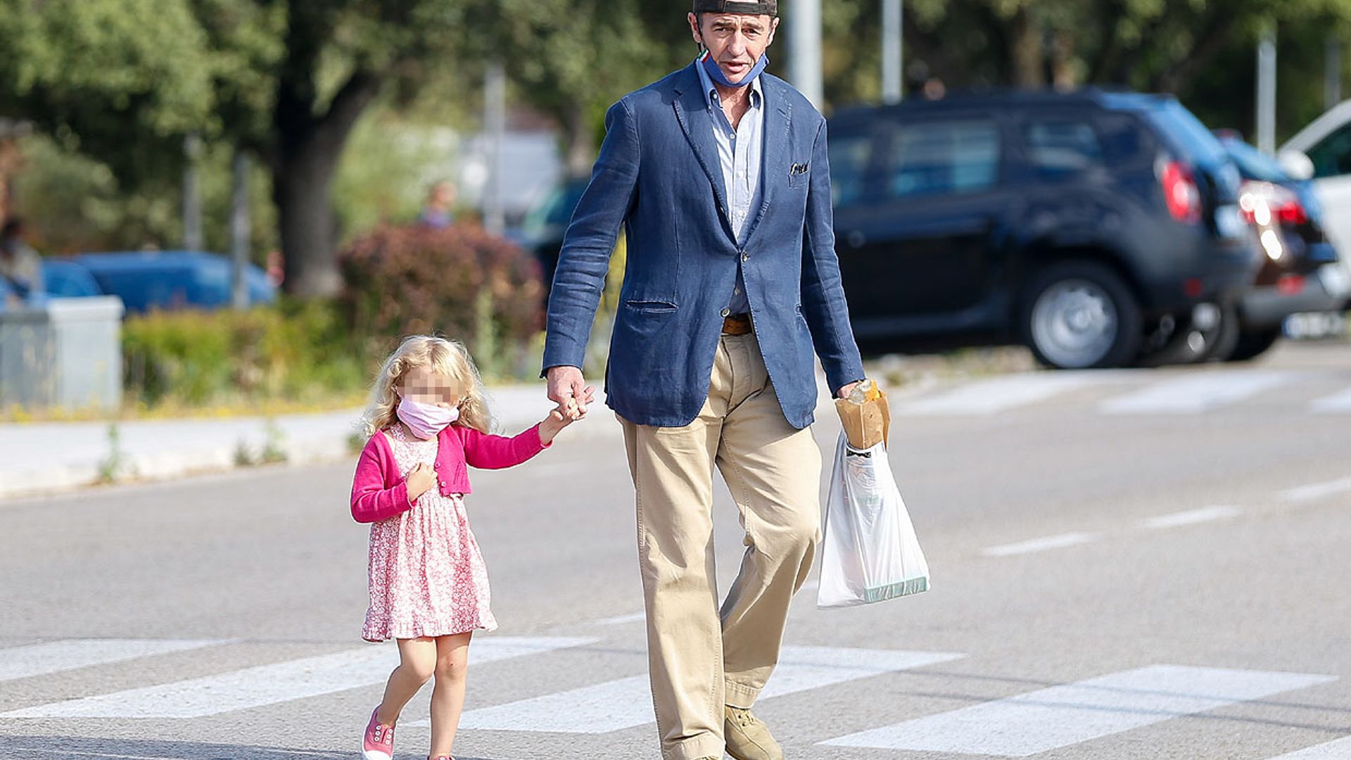 Alessandro Lequio presume del talento de su hija Ena... ¡jugando al golf!
