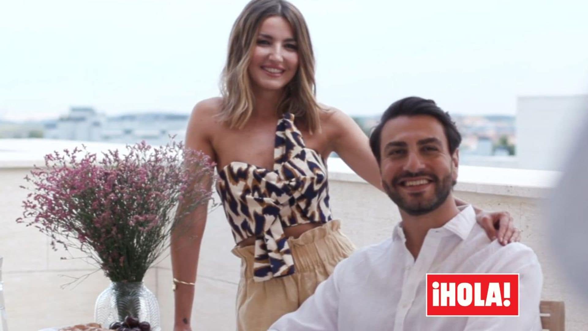 En ¡HOLA!, Alexandra Pereira (Lovely Pepa) muestra su casa y hace balance de su primer año de matrimonio