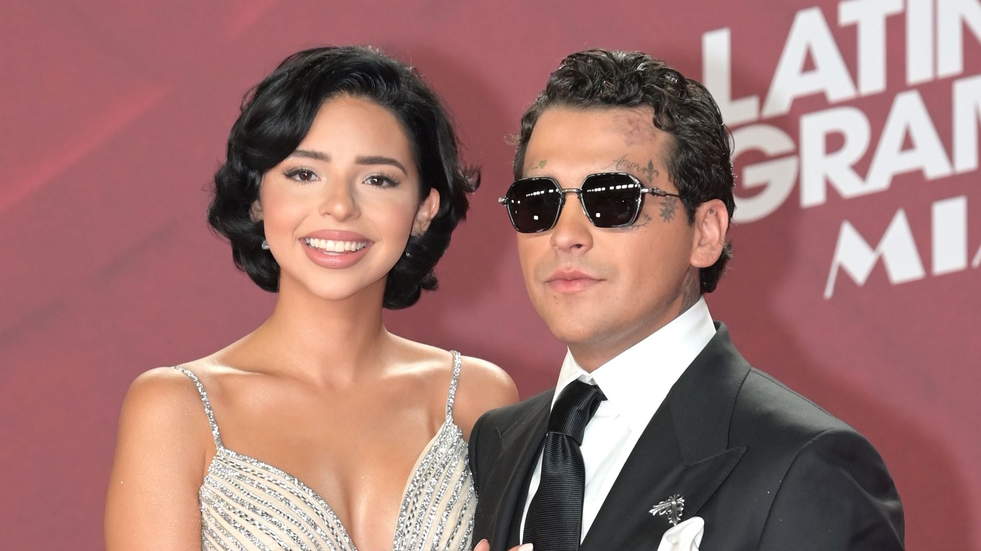 Christian Nodal y Ángela Aguilar reaparecen, tomados de la mano y enamorados, en Jalisco