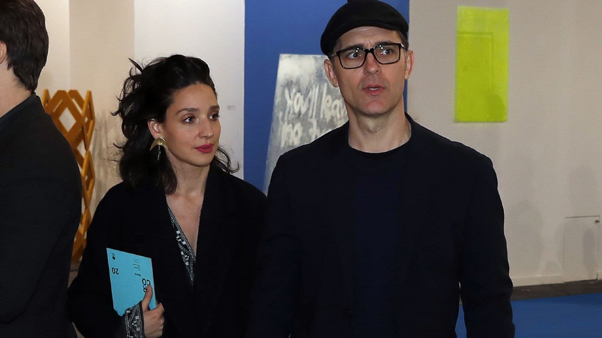 Pedro Alonso, Berlín en 'La Casa de papel', disfruta de ARCO con Tatiana, su novia hipnoterapeuta