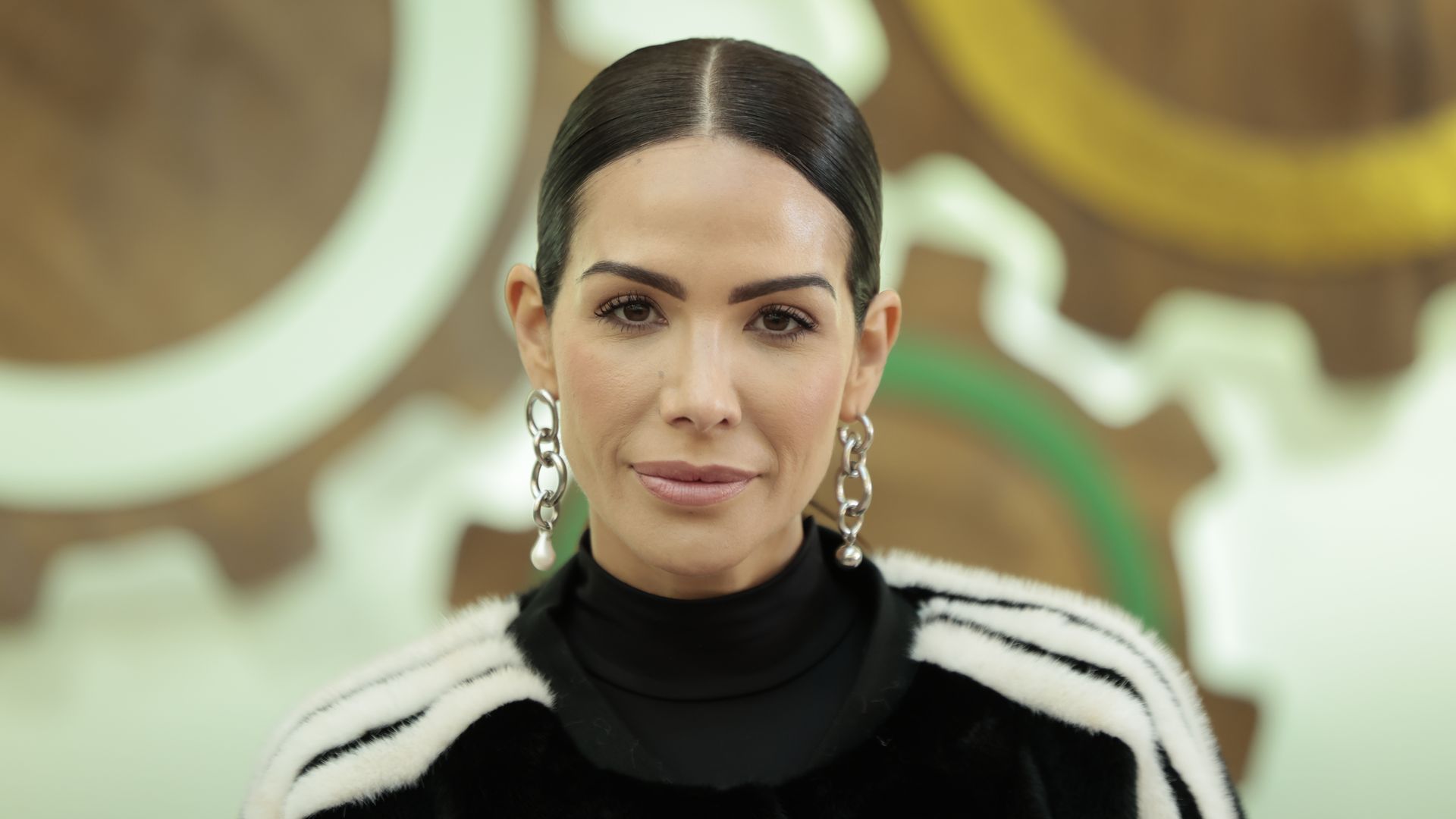  Tamara Gorro sorprende con un contundente mensaje y Lucía Rivera reacciona: "Aparta a quien no suma"