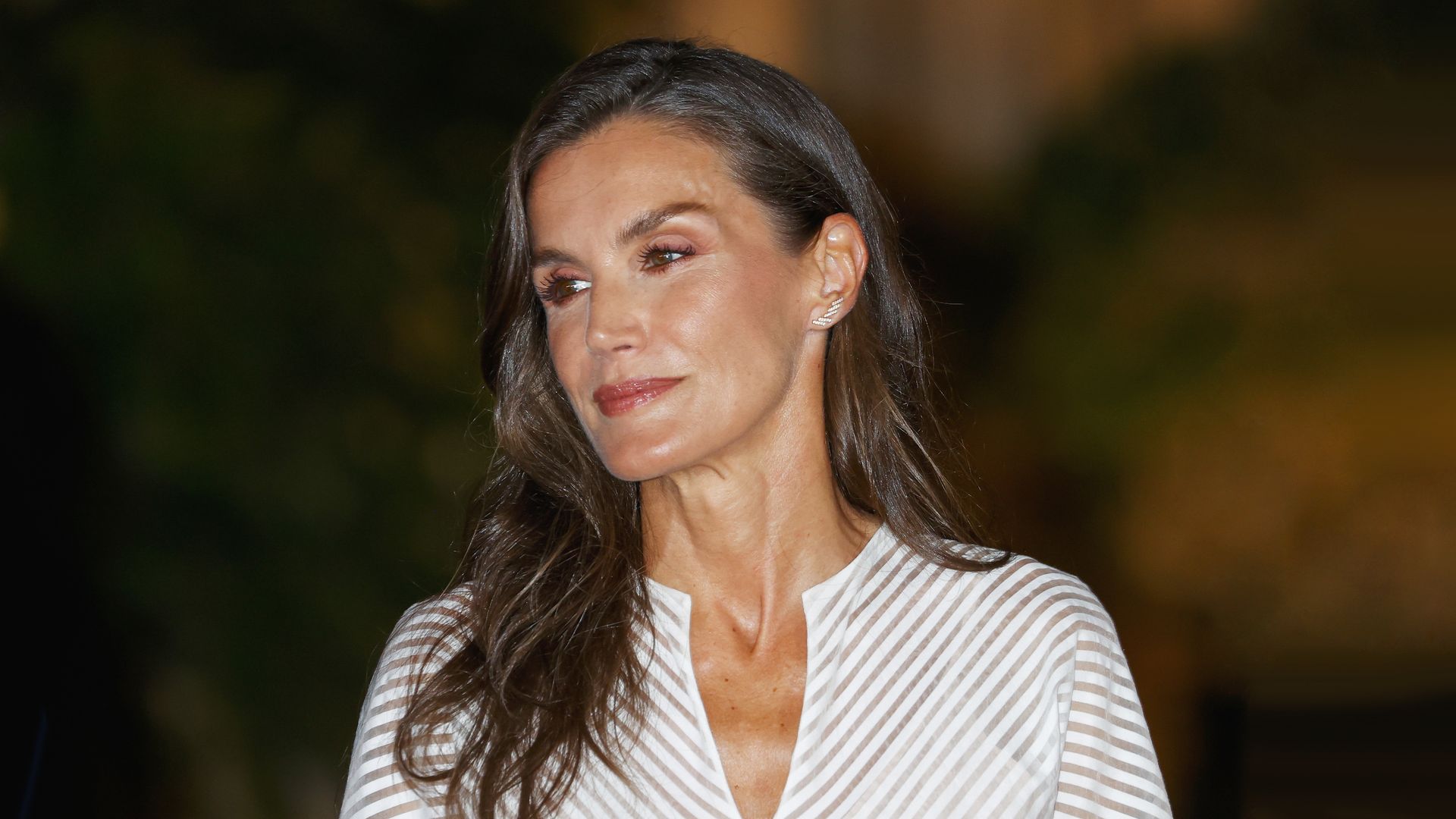 El cambio de look que nuestros expertos recomiendan a la reina Letizia: "Rejuvenece sin perder elegancia"