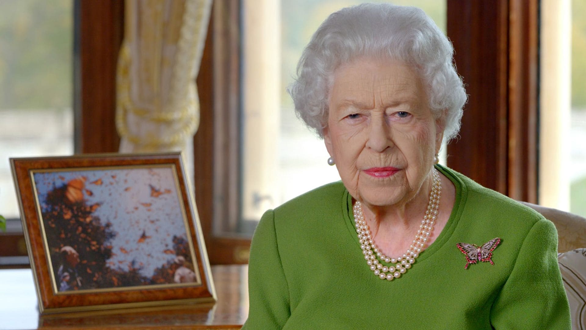 Isabel II dice adiós al que ha sido su peor 'annus horribilis'