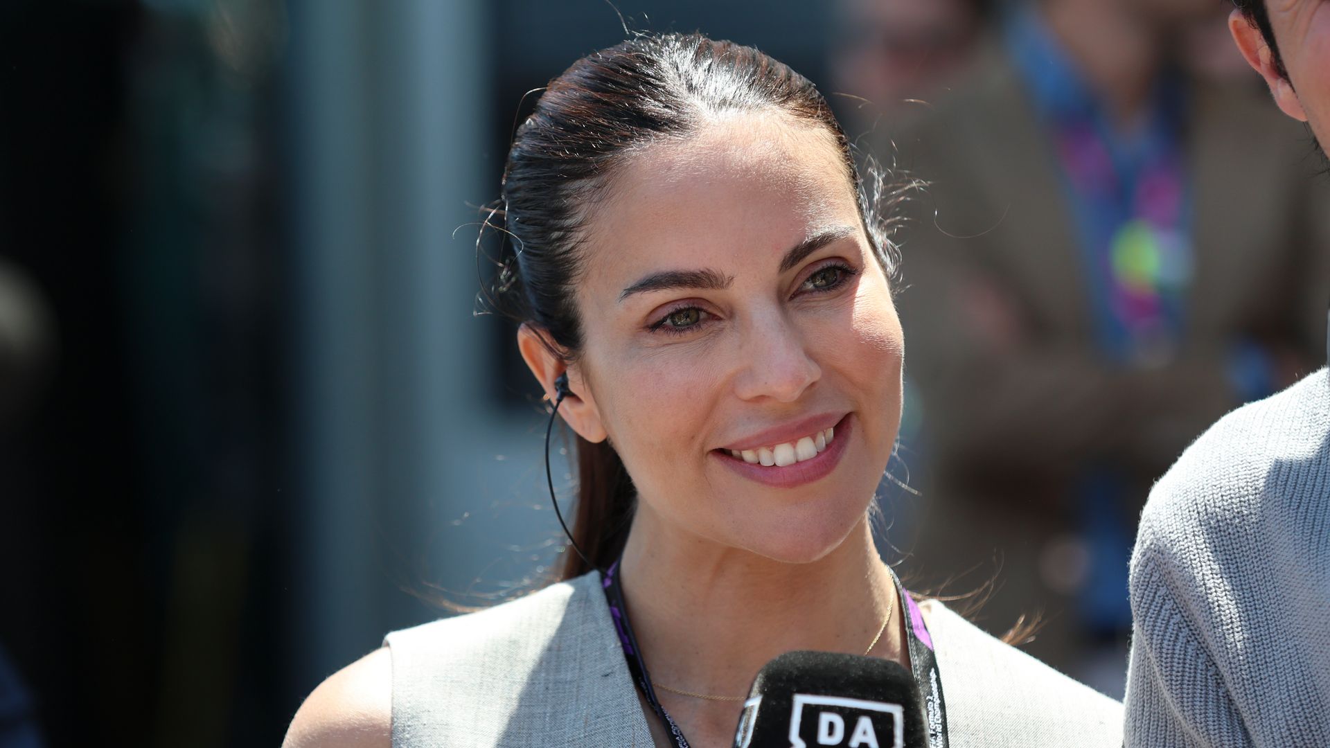 Melissa Jiménez muestra cómo concilia en Mónaco con la foto 