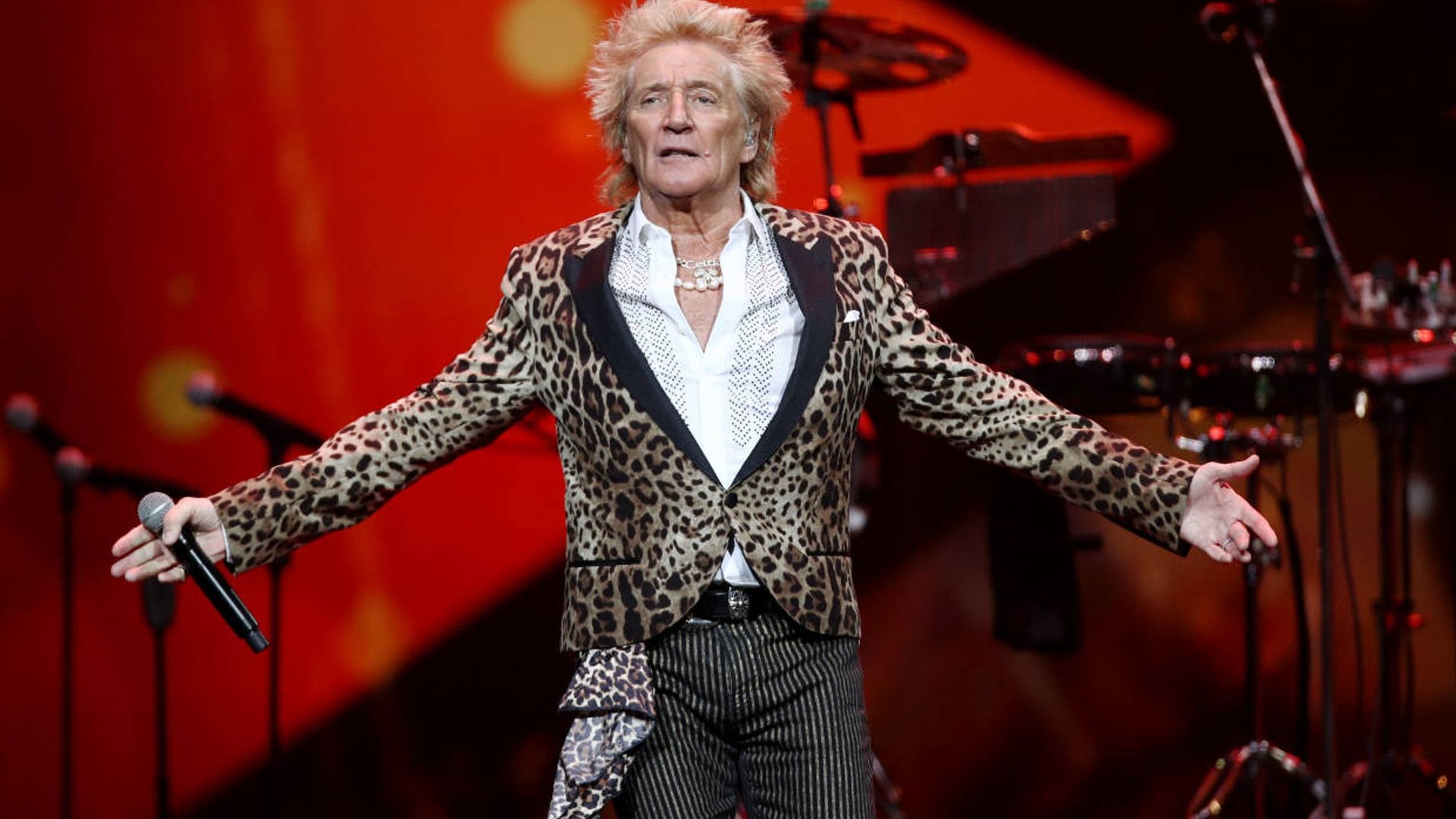 Rod Stewart, padre de 8 hijos y en plena forma a sus 78 años, de gira por España