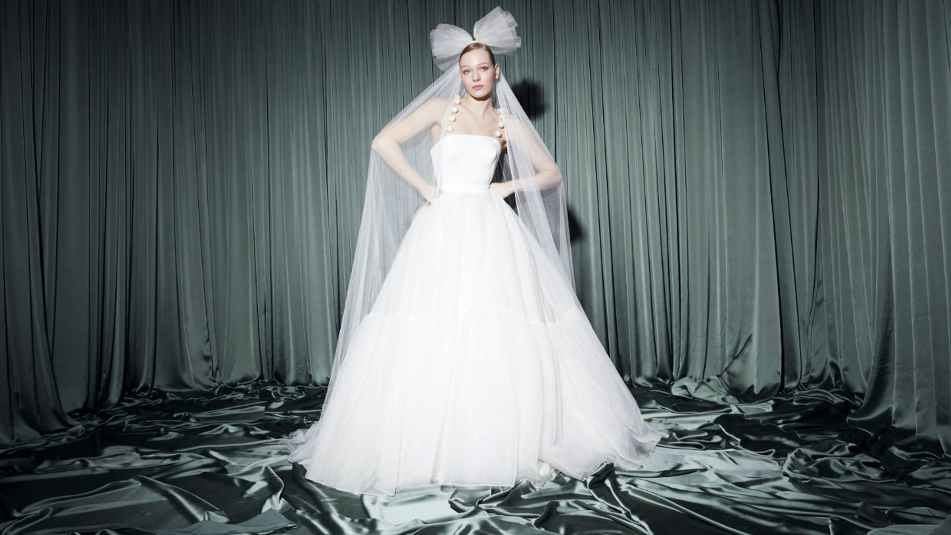 Elegantes y muy sofisticados: así son los vestidos de novia de Halfpenny London