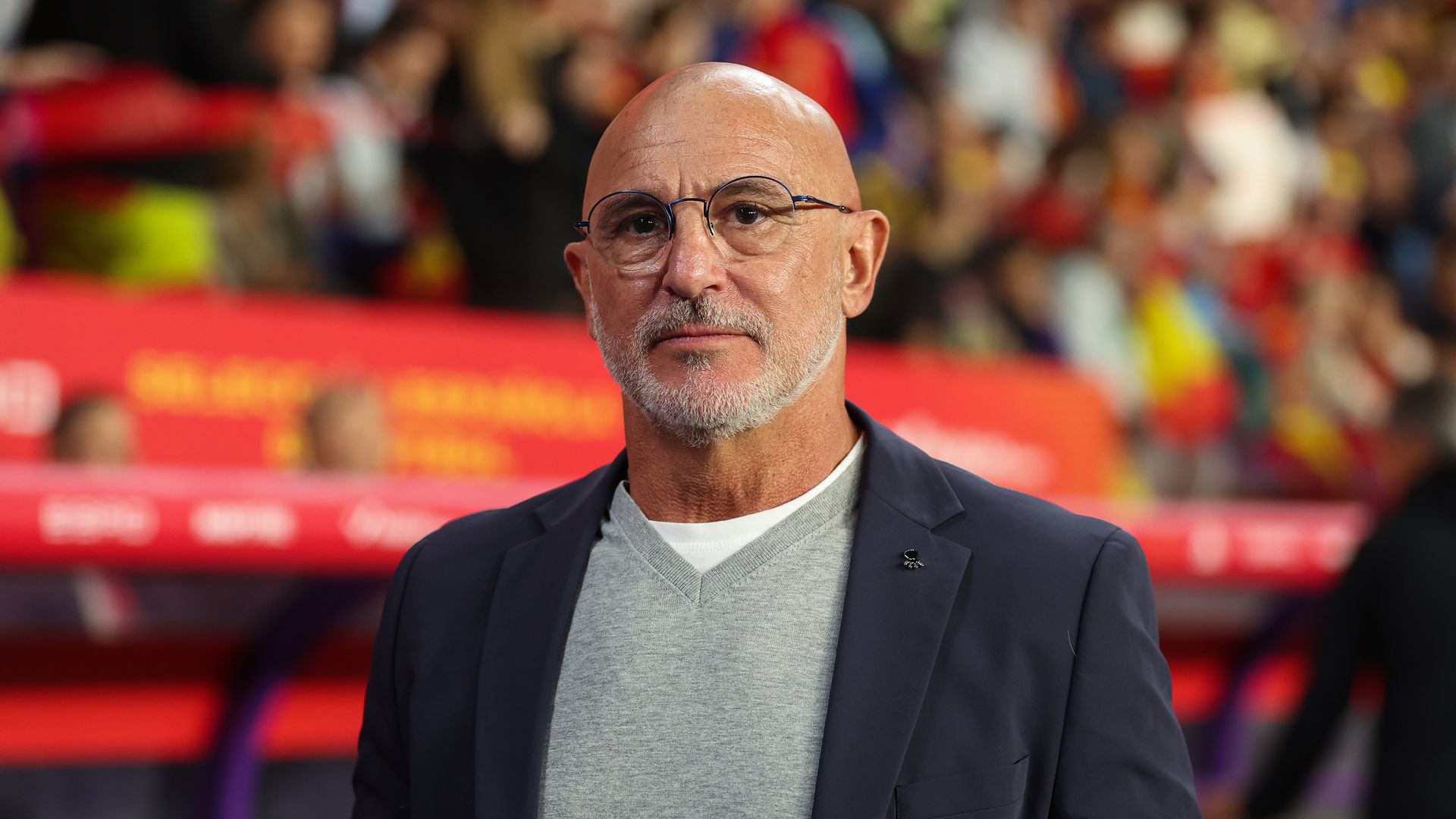 Las lágrimas de Luis de la Fuente en pleno Mundial 2026 al recordar a sus padres y su hermano fallecido: Me acuerdo todos los días de ellos