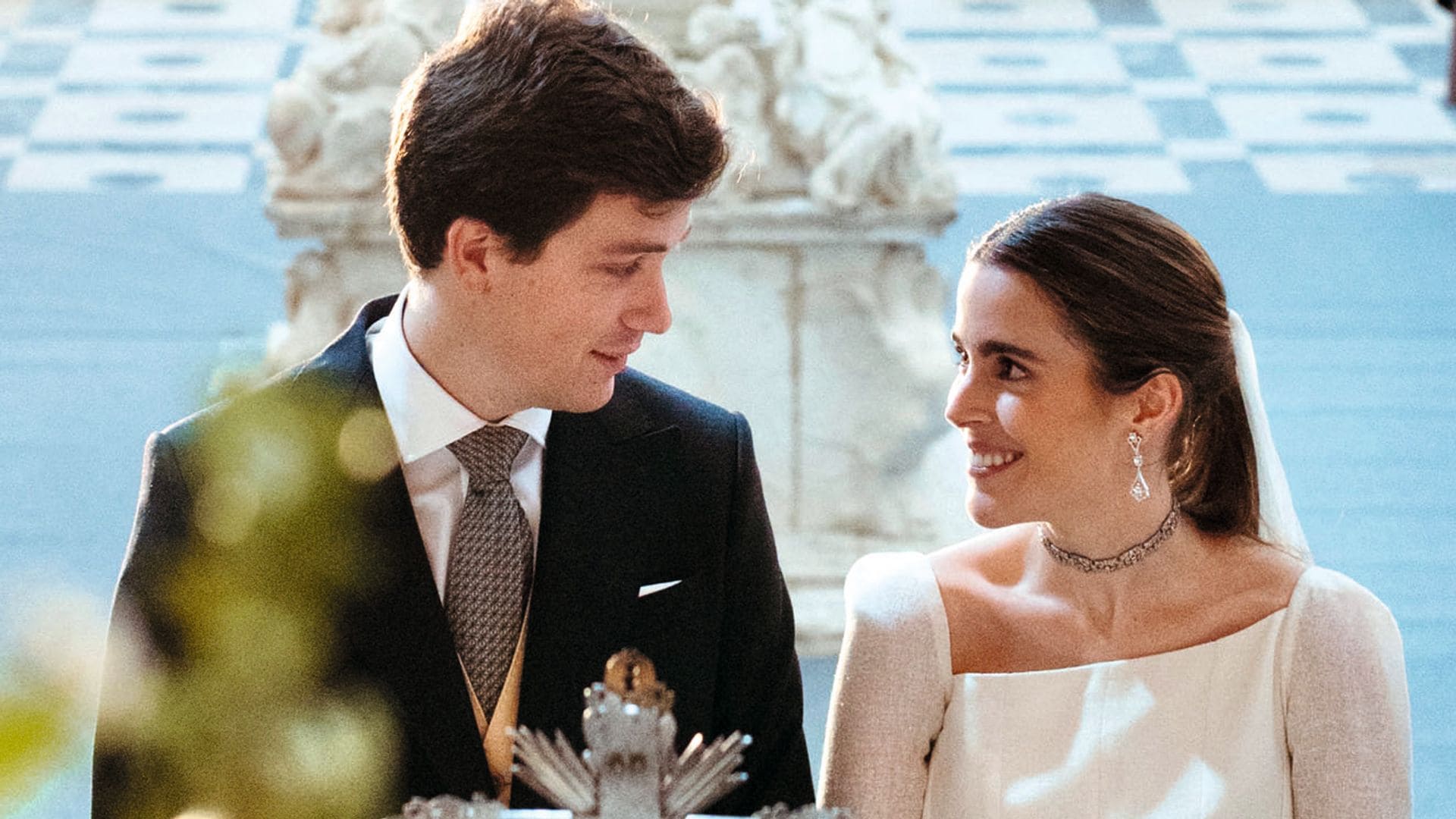 El secreto que conecta la boda de los reyes Felipe y Letizia con el 'sí, quiero' más aristocrático de este año