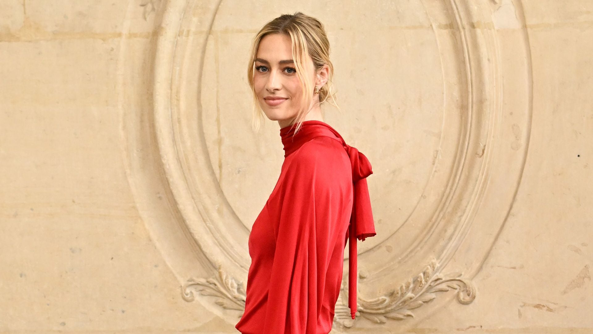 Beatrice Borromeo, la aristócrata vestida de rojo que ha conquistado la Alta Costura