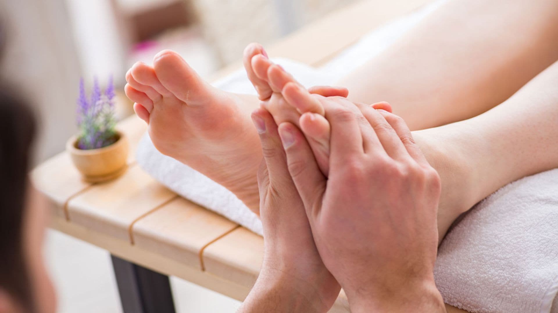 Cómo te ayuda la reflexología a evitar el dolor en los pies si eres 'runner'