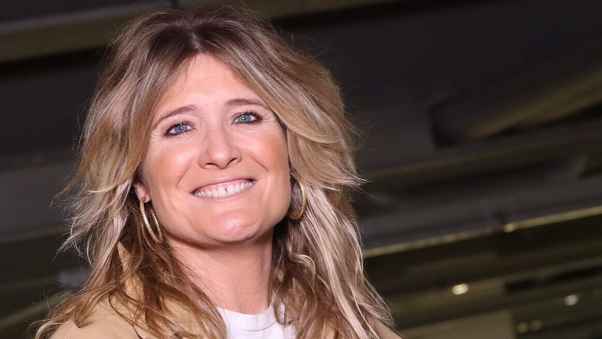Fallece a los 45 años la periodista y presentadora Oihane Mateos: sus excompañeras de la TV vasca como Nerea Garmendia o Adela González se vuelcan en recordarla