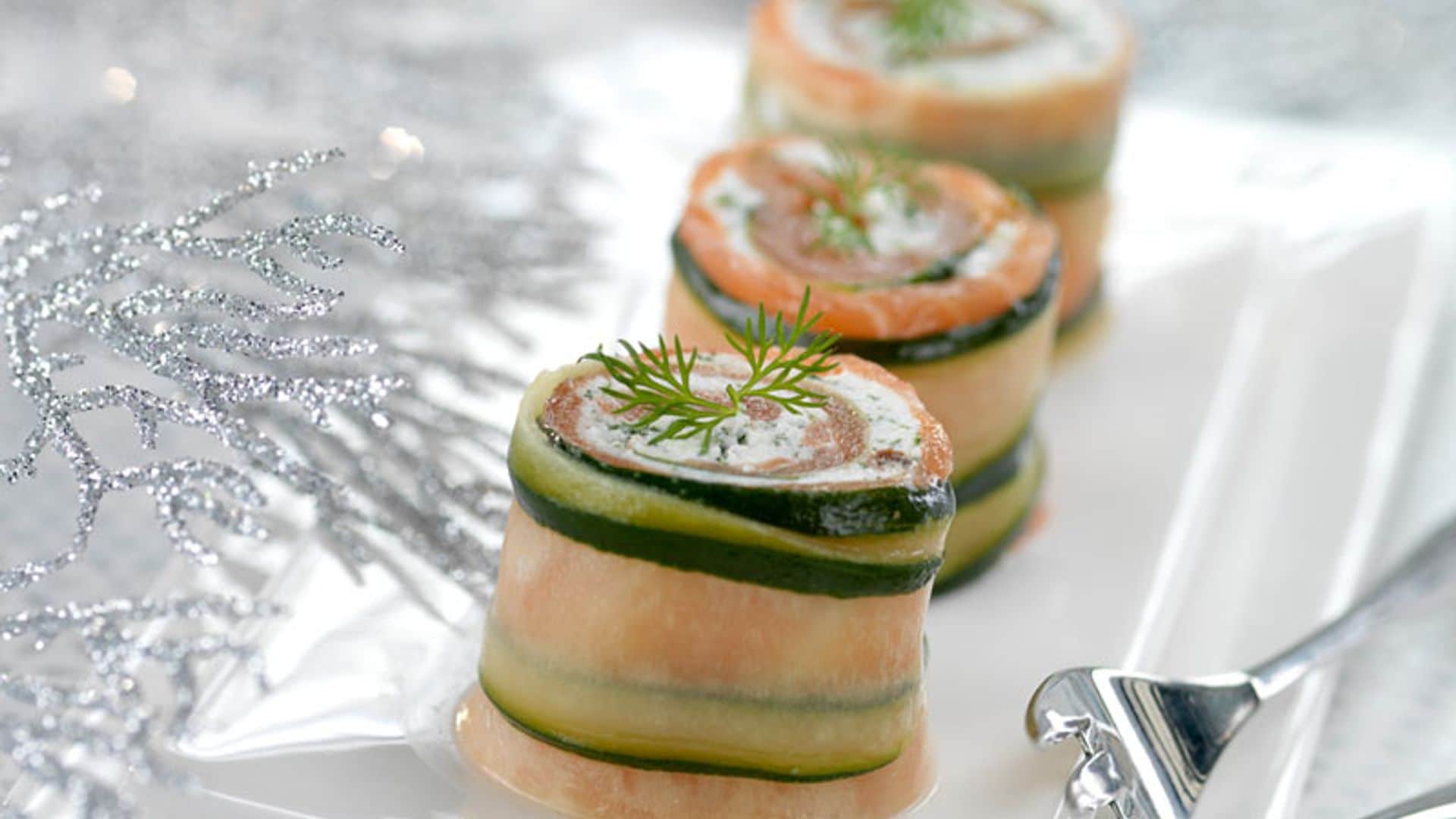Rollitos de salmón ahumado y calabacín con mantequilla de salmón