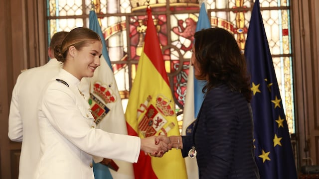La princesa Leonor es nombrada hija adoptiva de Marín 