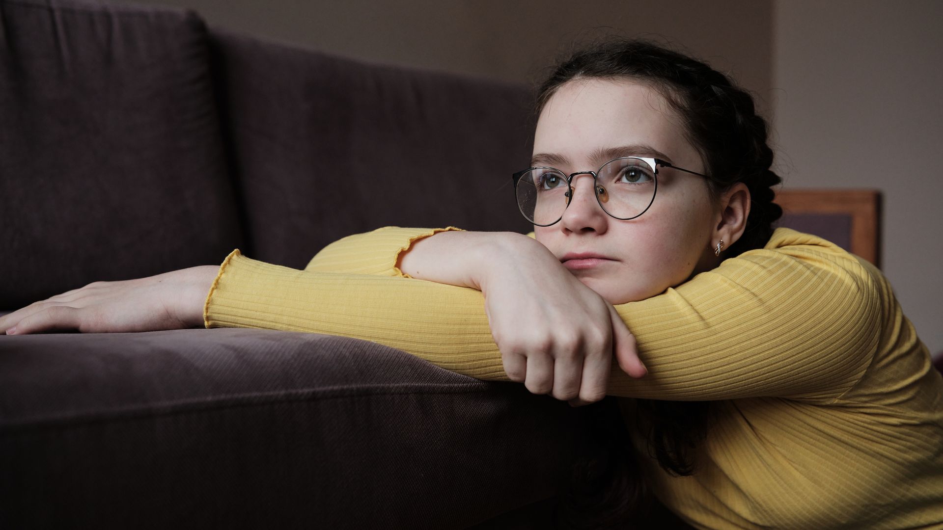La herida invisible de la soledad no deseada en adolescentes y personas mayores, según la psicología: "Se asocia a una menor calidad de vida tanto física como mental”