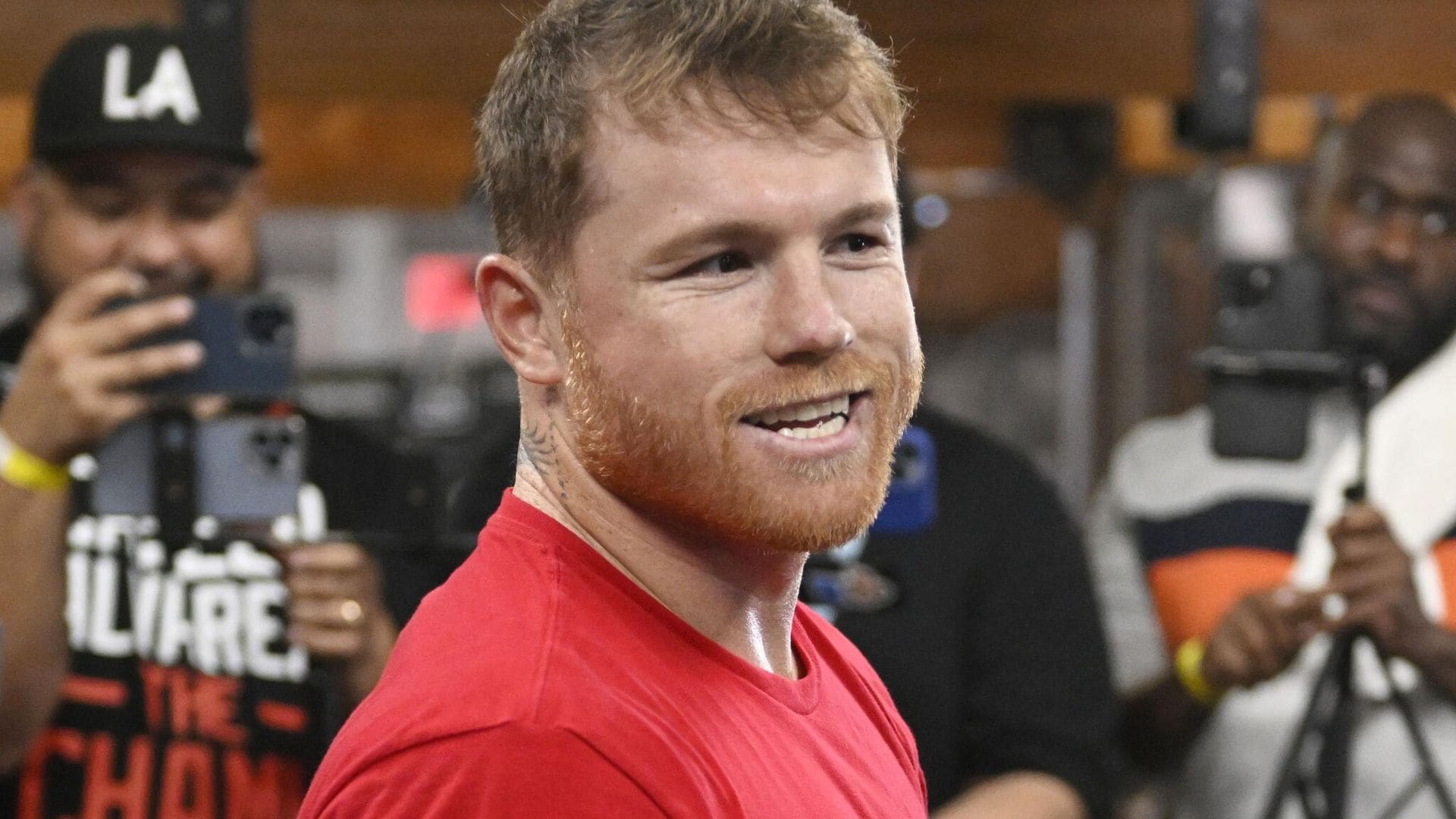 ‘Canelo’ Álvarez se disculpa con Messi: ‘Me dejé llevar por la pasión’
