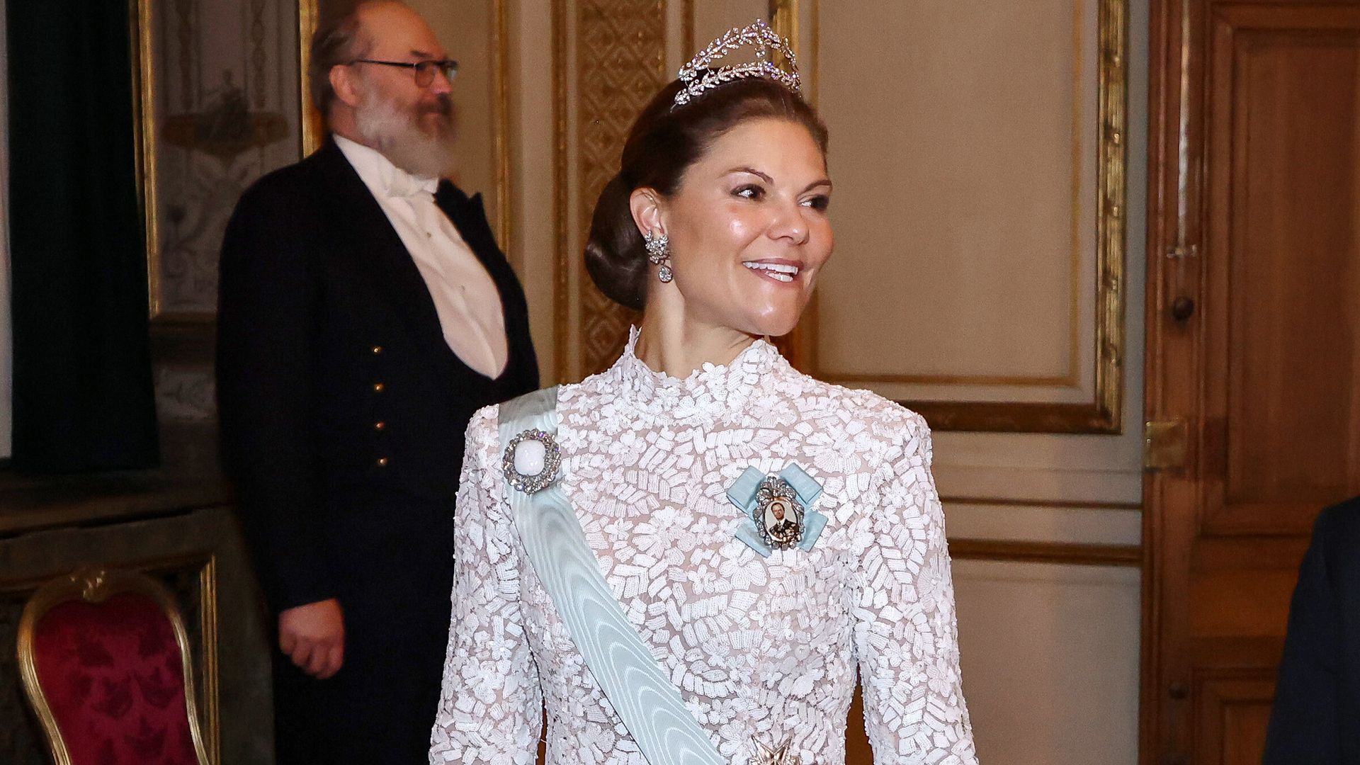 Victoria de Suecia, con vestido de H&M Studio en el banquete de Estado en honor al presidente de Singapur en Estocolmo, 2026.