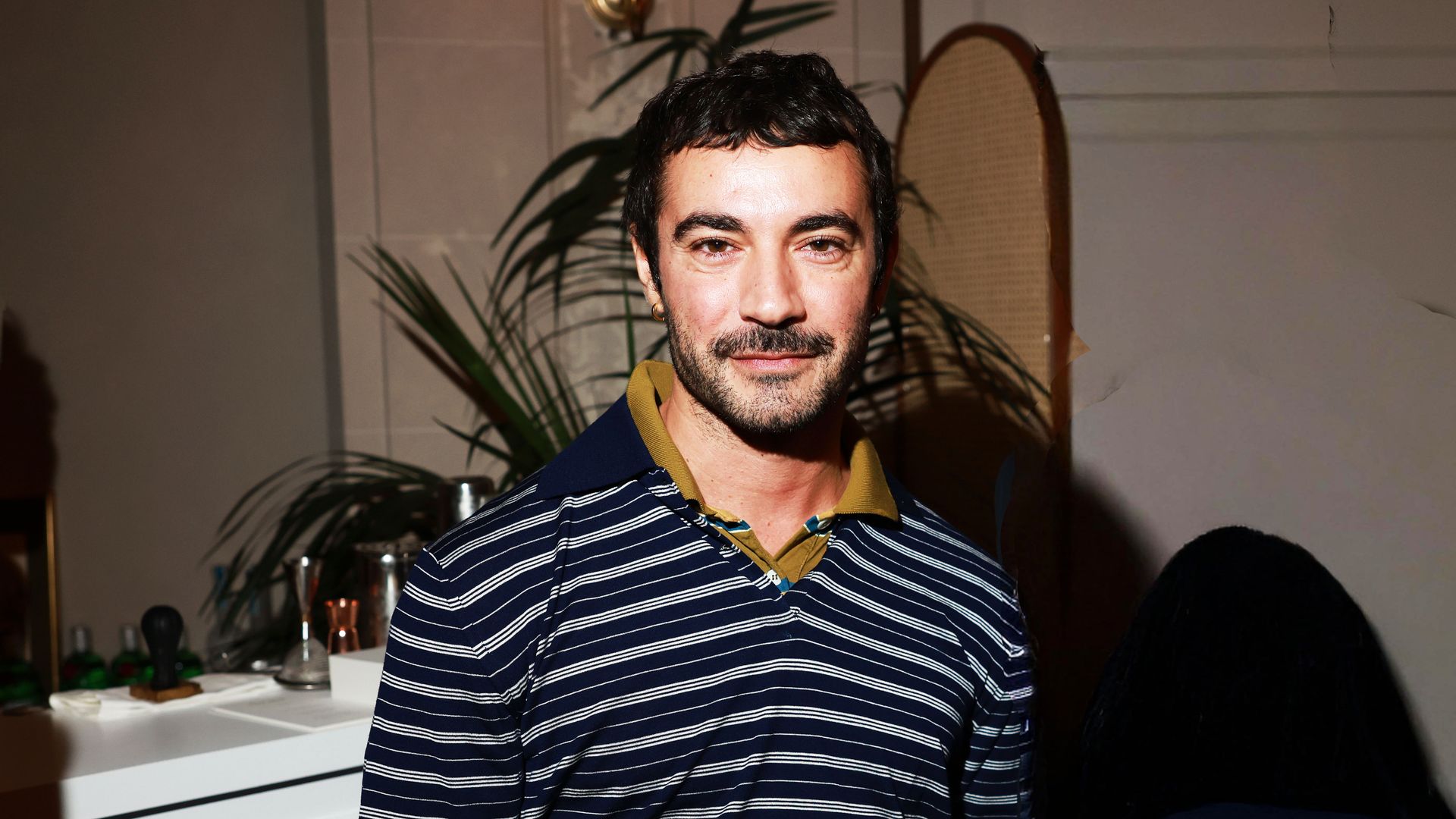 Terremoto en la moda: Dario Vitale deja Versace solo dos días después de la compra por parte de Prada