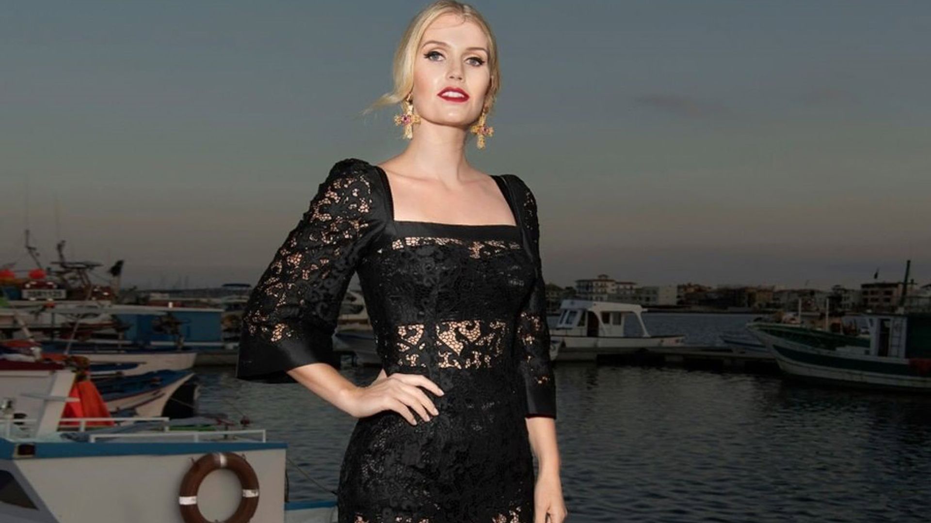 Los cinco trajes de Alta Costura que Kitty Spencer ha estrenado en su viaje a Italia