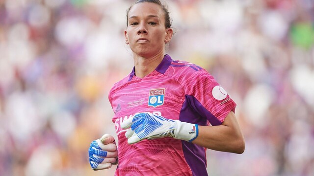 fc barcelona v olympique lyonnais uefa women 39 s champions league final 2021 22