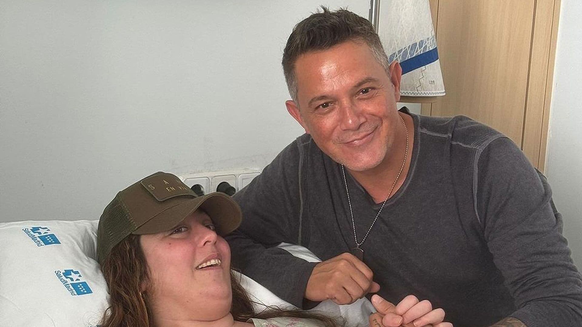 Alejandro Sanz cumple el sueño de una fan enferma con un tumor en la médula: 'Fue el mejor día de mi vida, nunca lo voy a olvidar'
