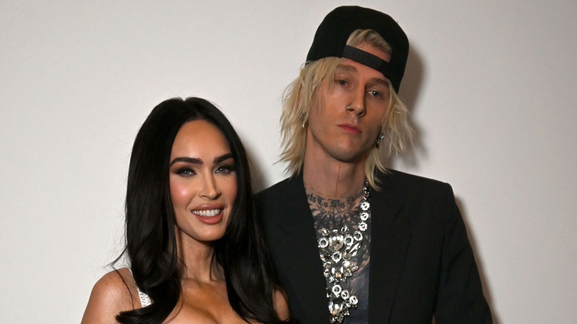 Megan Fox borra todo rastro de su prometido Machine Gun Kelly entre rumores de ruptura