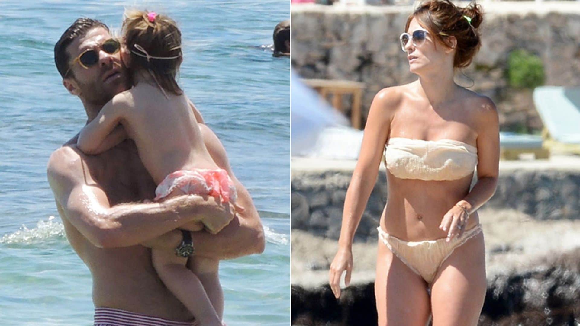 Xabi Alonso y Nagore Aranburu, días de playa en Ibiza con reencuentro incluido