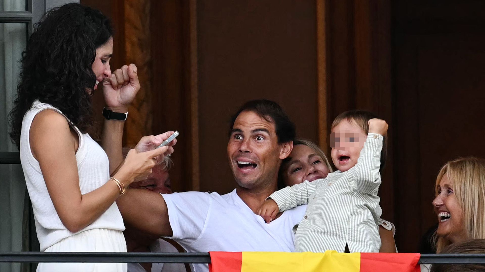 Rafa Nadal con su mujer y su hijo
