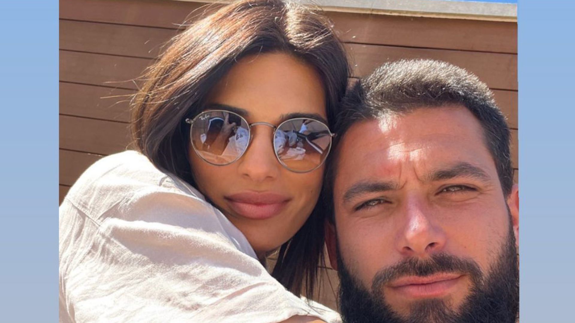 Jota Peleteiro y Miriam Ruiz posan radiantes y felices tras dar un importante paso en su relación: 'Sumamos'