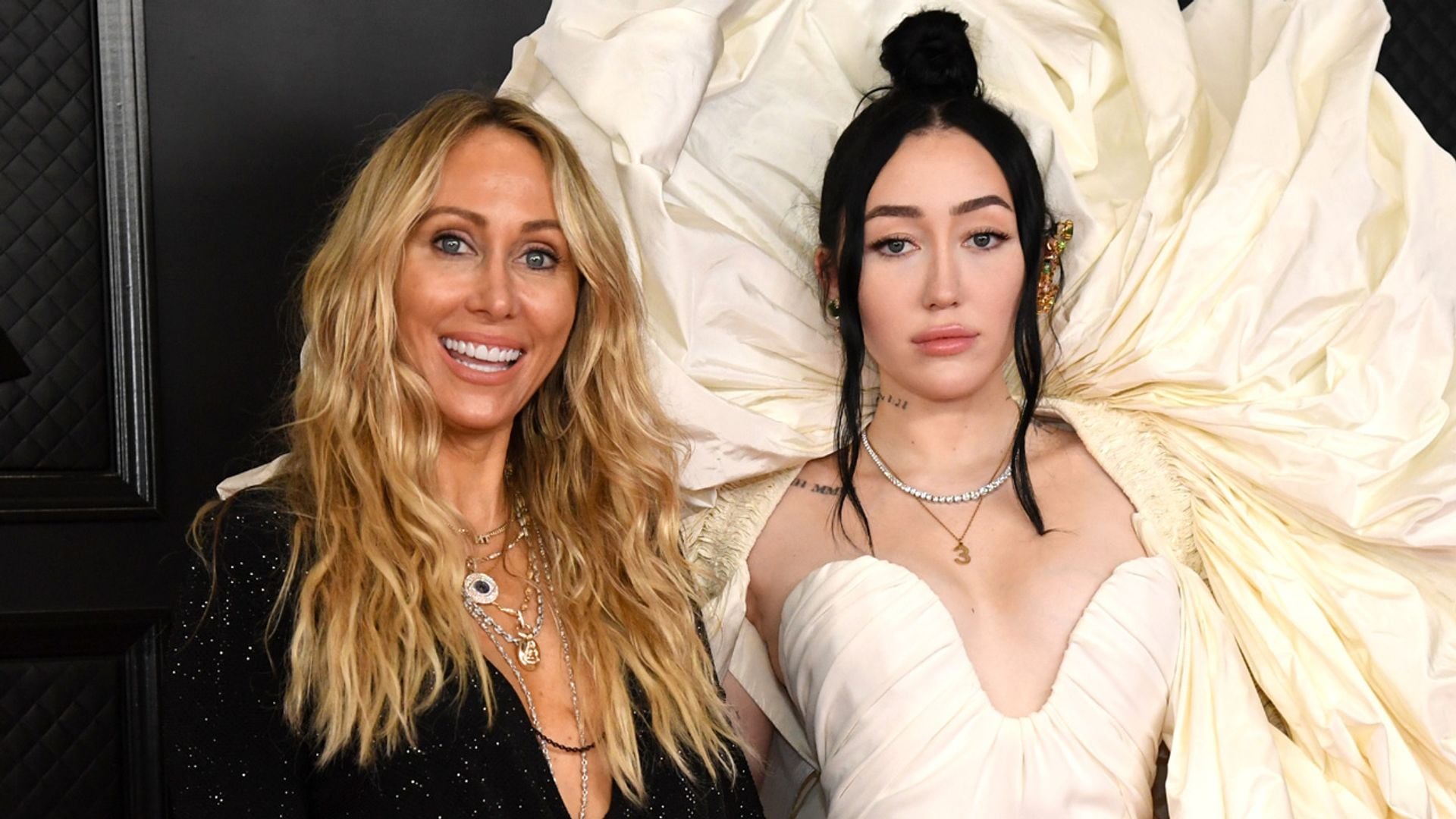 El escandaloso secreto de la madre de Miley Cyrus: ¿le 'robó' el novio a su hija Noah?