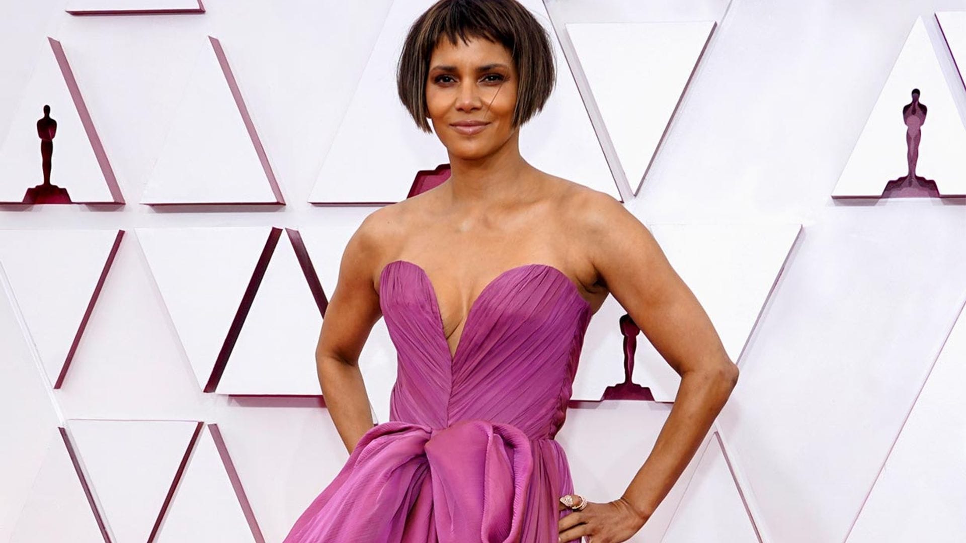 Halle Berry, más en forma que nunca para su próxima película