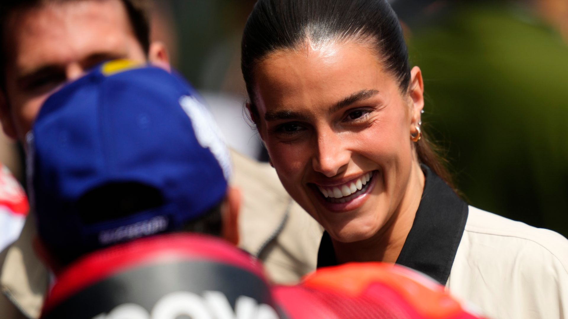 Marc Márquez triunfa en Jerez y Gemma Pinto capta una imagen de su novio que lo dice todo