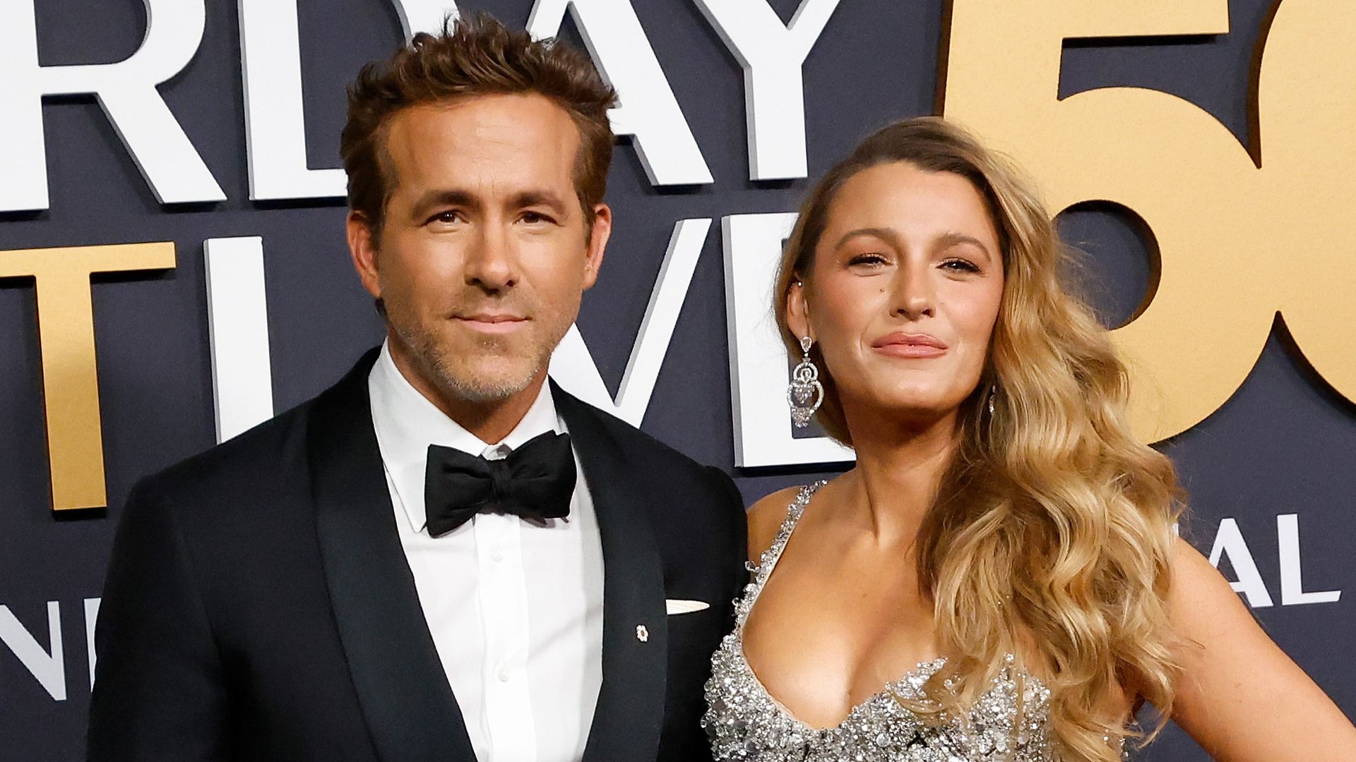 Blake Lively y Ryan Reynolds reaparecen en público muy sonrientes en medio de la polémica con Justin Baldoni
