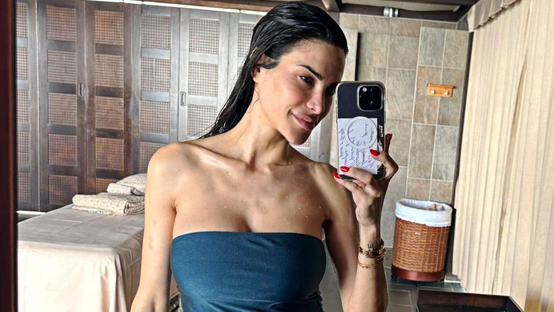Carla Barber presume de embarazo en bañador y muestra cómo está viviendo las últimas semanas