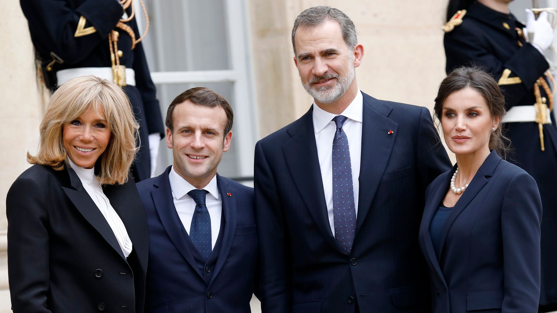 Los reyes Felipe y Letizia abrirán el Palacio Real al matrimonio Macron con una gran cena de gala