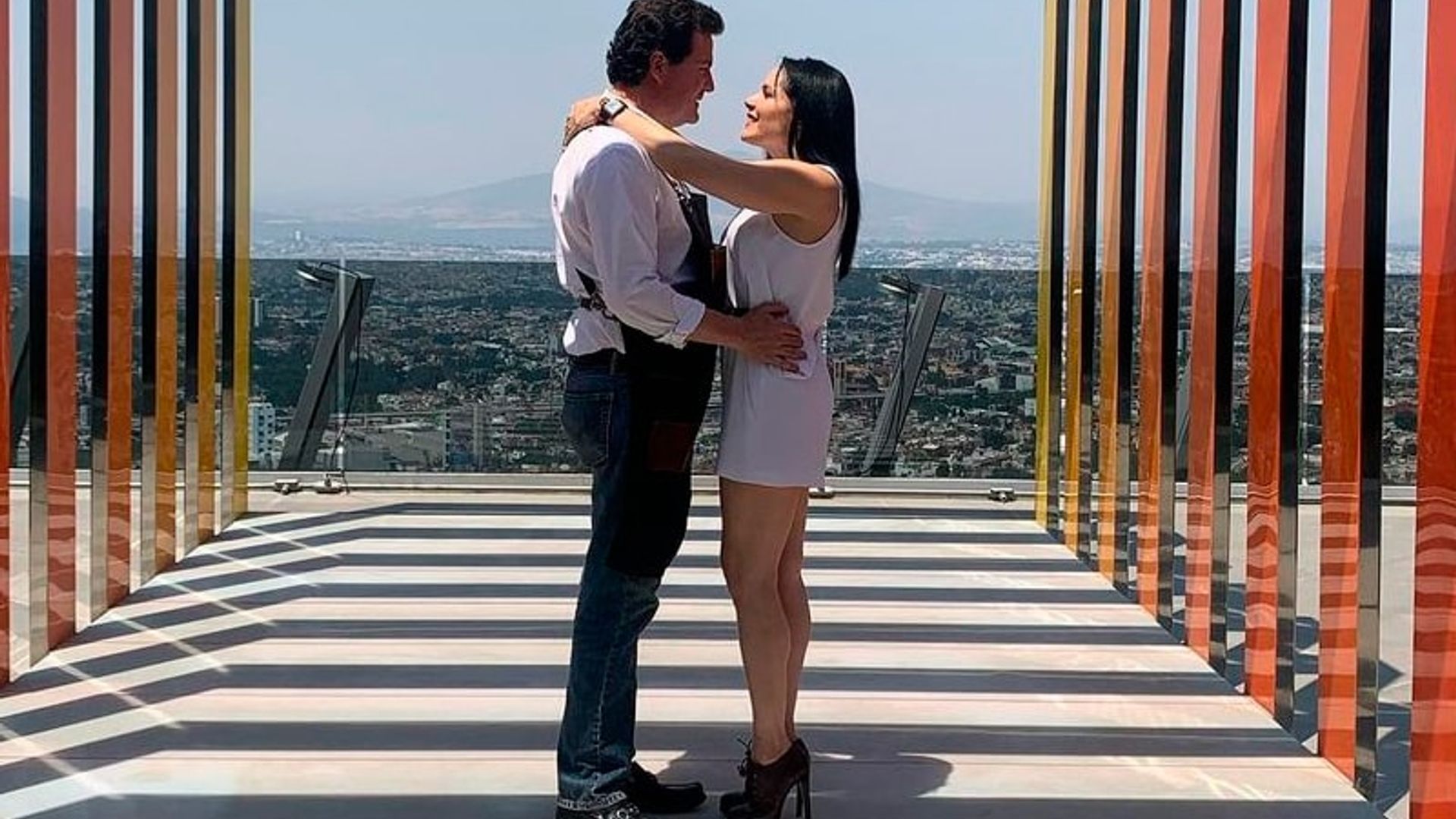 América Guinart se deja ver enamorada en las redes sociales