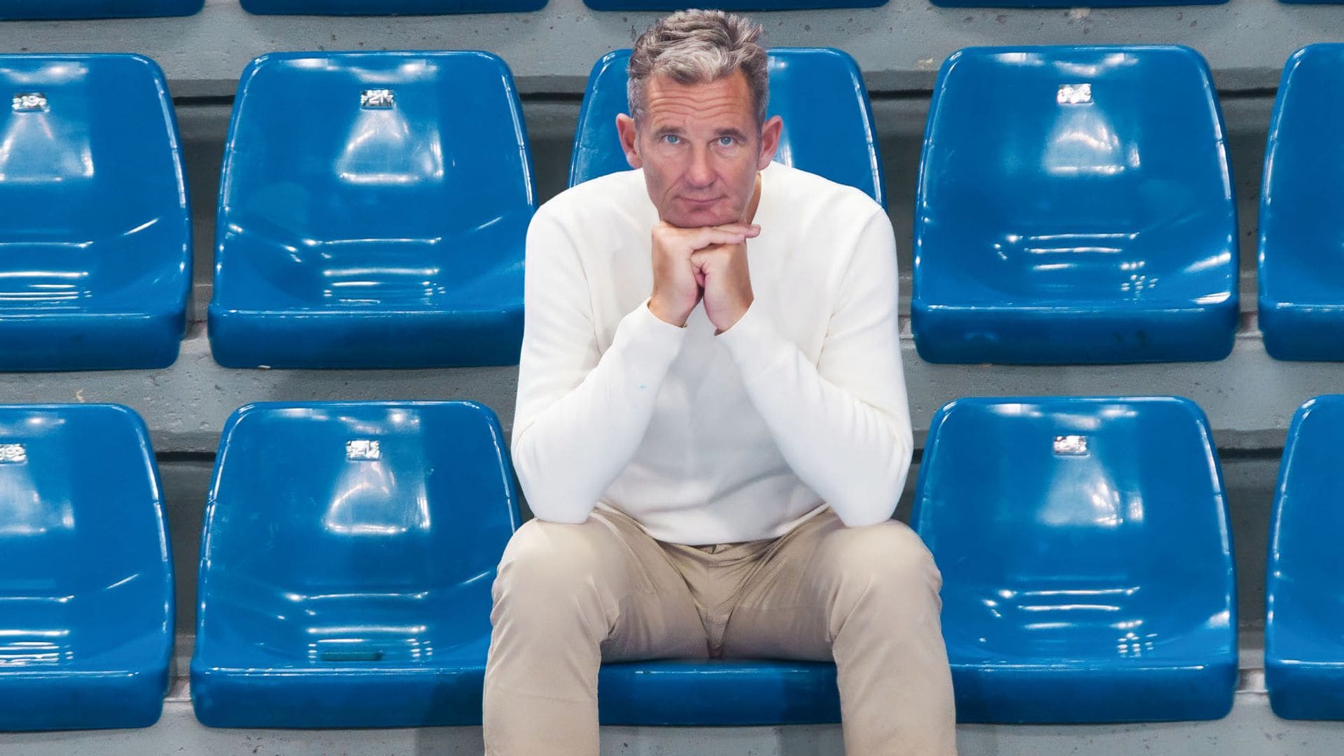 Iñaki Urdangarin sentado en las gradas